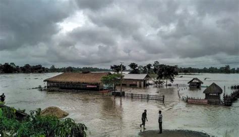Flood Situation In Assam Remains Grim As Water Levels In Brahmaputra Continue To Rise News Live