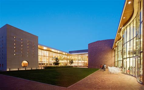 Grinnell College Campus Center (Lighting Design) by Pelli Clarke Pelli