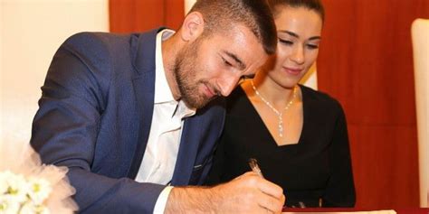 Sivasspor Kalecisi Tolgahan Acar Evlendi