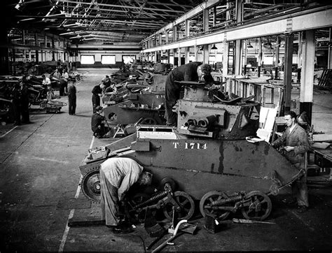 二战时期的坦克工厂老照片坦克二战工厂新浪新闻
