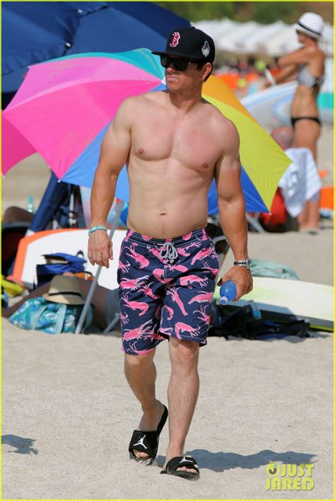 Mark Wahlberg Still Looks Super Hot With His Farmer S Tan Photo