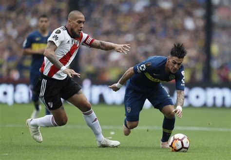 El xeneize comenzará la serie jugando de local y definirá de visitante. Copa Libertadores: Boca y River empatan en la final de ida ...