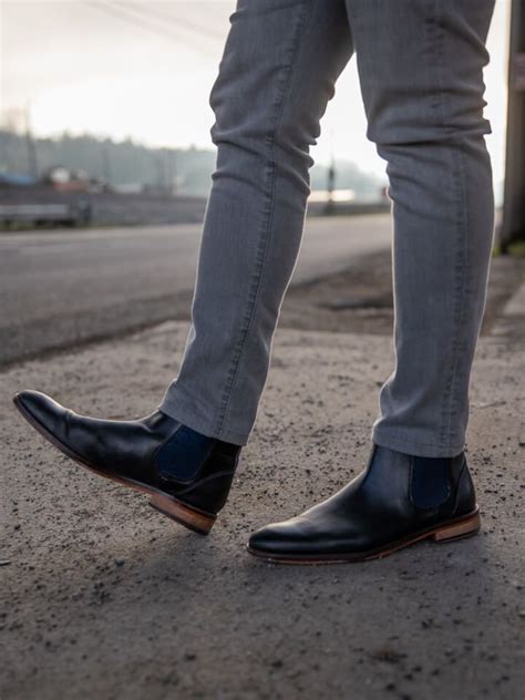 Want to add soft textures to your outfit? How to wear Chelsea boots | Chelsea boots men, Chelsea ...
