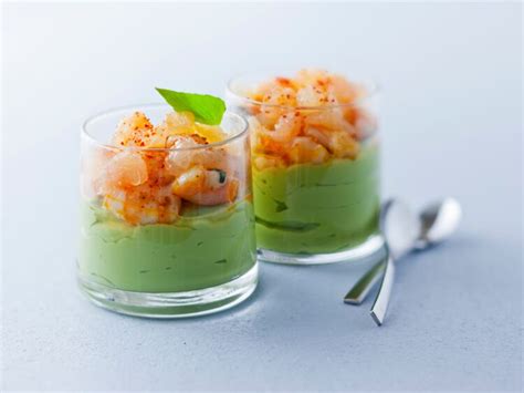 Verrines avocats crevettes et pamplemousse facile et rapide découvrez
