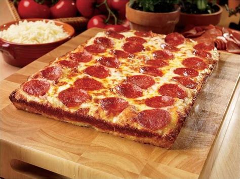 This is the best pizza dough recipe i have come across! Pin em Fan favorites FTW