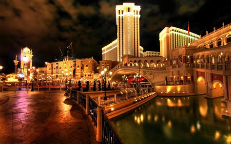 Resorts world las vegas is progressing well and likely to finish on schedule and within budget, with the first phase opening in 2020, genting said in its annual report. Venetian Resort Hotel Casino Las Vegas Wallpapers | HD ...