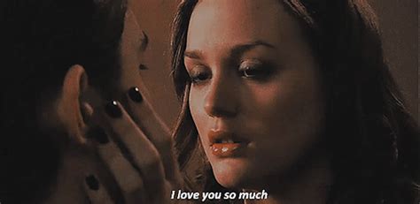 Sexy Blair And Chuck Relationship Gifs From Gossip Girl Popsugar Love Sex Photo