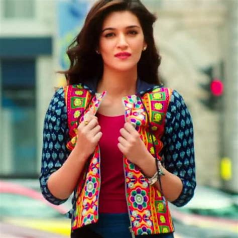 Kriti Sanon And Varun Dhawan’s Song ‘manma Emotion Jaage’ From ‘dilwale’ Out
