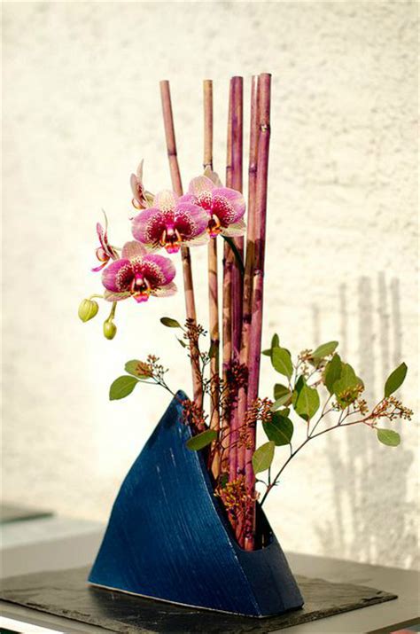 Table Flowers With Traditional Chinese Characteristics