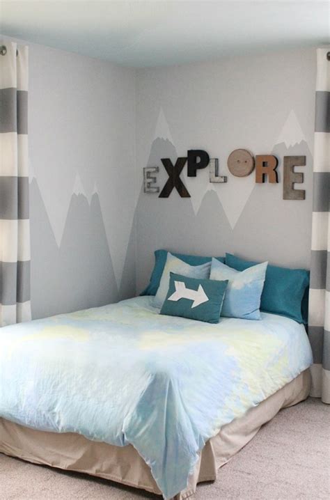 Diy Mountain Wall Mural For A Kids Room Shelterness