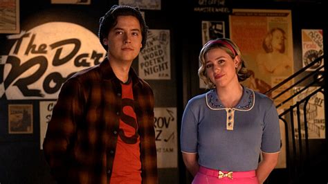 Riverdale Series Finale Gives Archie And The Gang A Perfectly Nostalgic Ending