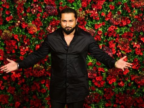 Rapper Honey Singh Booked For Lewd Lyrics Bollywood Gulf News