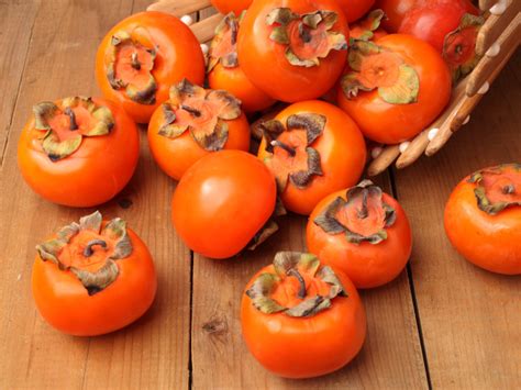 8 Amazing Benefits Of Persimmons Organic Facts