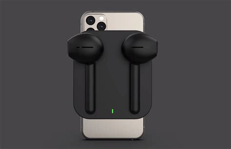 There are however rumors that apple will soon debut new buds in its airpods lineup, upgrading both the pro and regular versions of the device. แนวคิด AirPods 3 โดย EverythingApplePro