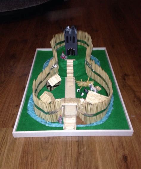 Some of our favorite creations have come from supplies we found in our recycling bin! Mia's Motte And Bailey | Motte and bailey castle, Castle ...