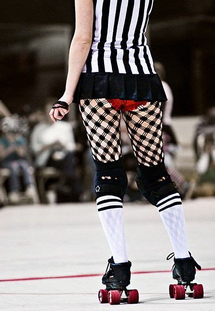 Pin By Ella Bowman On Rollin In The Deep Roller Derby Girls Roller Derby Derby Outfits
