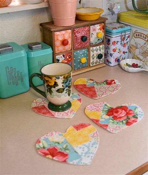 Pioneer Woman~vintage Floral~kitchen Decor~quilted Mug Rugs~farmhouse