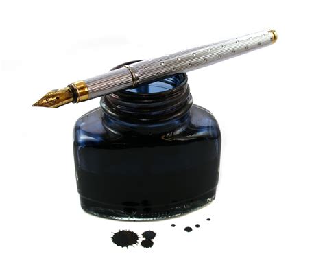 Ink Pen इंक पेन In Sr Nagar Hyderabad Golden Stationery Id
