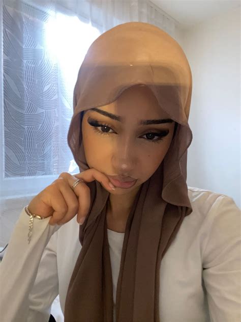 Hijabi Aesthetic Aesthetic Makeup Androgynous Makeup Natural Fake