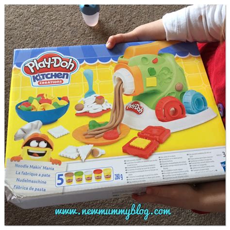 Play Doh Kitchen Creations Noodle Makin Mania Set Review New Mummy