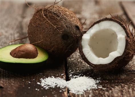 Avocado Oil Vs Coconut Oil Facts And Myths