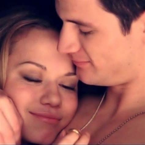 Best Tv Couple Ever One Tree Hill Best Tv Couples Tv Couples