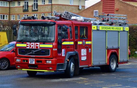 Oxfordshire Fire And Rescue Volvo Fire Appliance Kidlington Flickr