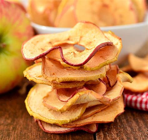 Baked Apple Chips Easy Healthy Snack Idea