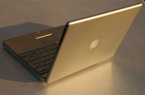 Apple Powerbook G4 Laptop Aluminum 12