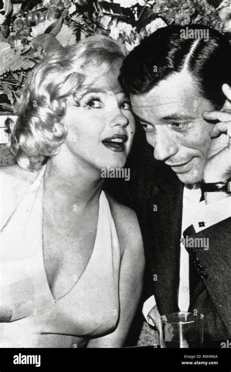 Marilyn Monroe Yves Montand Lets Make Love 1960 20th Century Fox