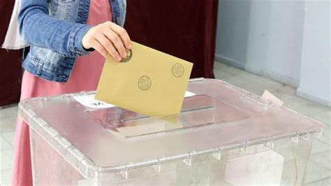 1 milyon 156 bin genç ilk defa oy kullanacak Son Dakika Haberleri
