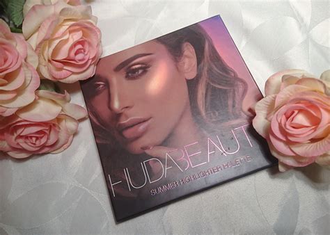 Huda Beauty 3d Highlighter Palette Summer Solstice Review And Swatches