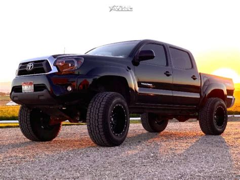 Top 94 About 2012 Toyota Tacoma Lifted Unmissable Indaotaonec