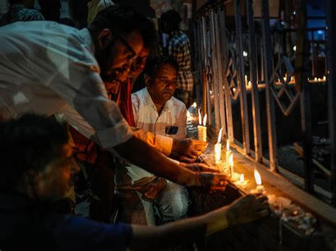 India mourns after Gujarat bridge collapse | News | Al Jazeera