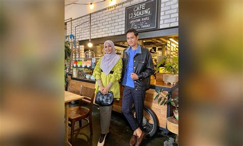 Ketika menawarkan kerjasama usaha, maka poin poin yang disampaikan harus komprehensif sehingga calon rekanan / investor yakin dengan tawaran kerjasama usaha anda. Nubhan yakin kerjasama dengan Siti Nordiana tak gugat ...