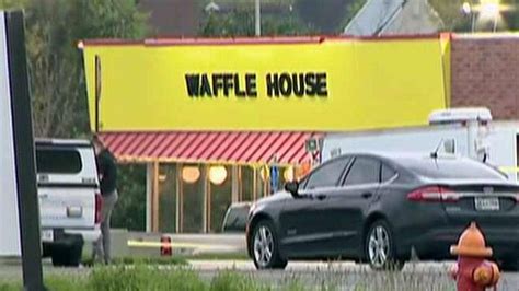 Waffle House Shooting Leaves 4 Dead Several Injured Gunman Sought