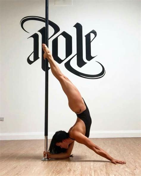 Pin By Yaritza Melendez On Pole Pole Dancing Fitness Pole Dance