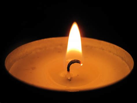 무료 이미지 빛 분위기 불꽃 어둠 양초 조명 장식 열 화상 등심 촛불 밀랍 티얄 매크로 사진