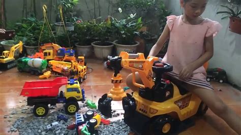 Bruder Recycling Truck Surprise Toy Unboxing Garbage Truck Videos For