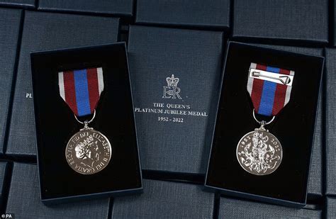 Platinum Jubilee Medal Hailed By Culture Secretary As Fitting Tribute