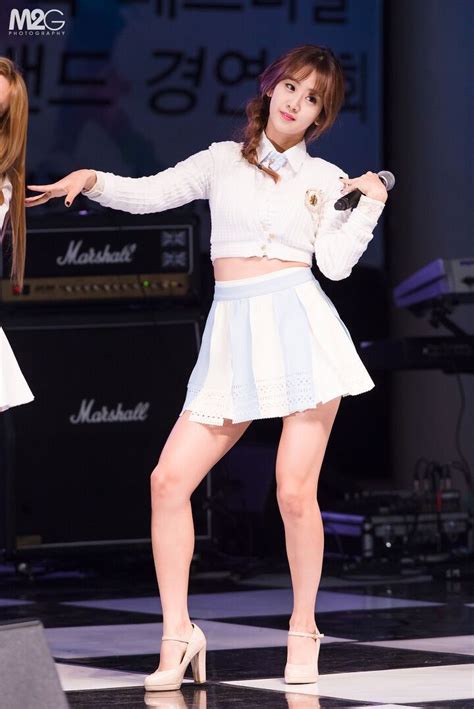 She made her solo debut on october 10, 2020 with her first digital single poison. Bestie Dahye Skirt Fashion - Pin by Denni on BESTie | Besties, Fashion, Ballet skirt ...