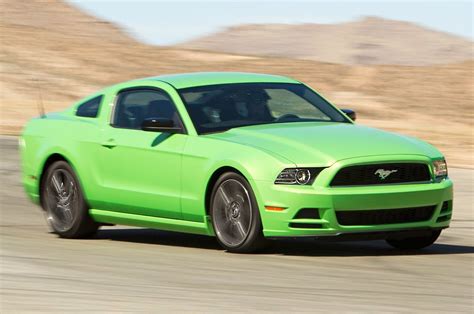 Motor Trend Tests The 2013 Ford Mustang V6 Premium Mustang News