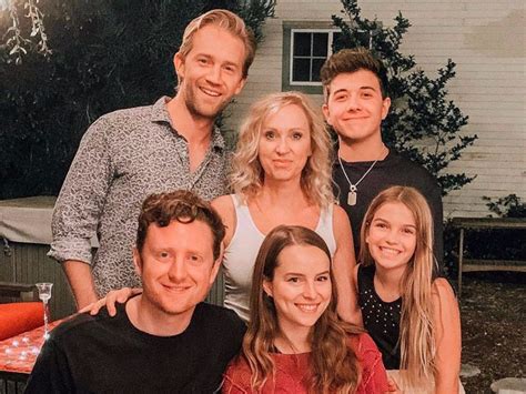 Where Are They Now The Cast Of Good Luck Charlie Obsev