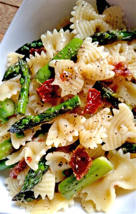 Pasta salad get better as it rests, so for the best pasta salad, all you have to do is mix and chill the salad for at least 30 minutes. Roasted Asparagus Lemon Butter Pasta Salad | Carp Farmers ...