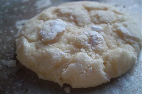 I recommend using fresh lemon juice and zest for maximum flavour. Sinful Sundays: lemon crinkle cookies--the best ever!