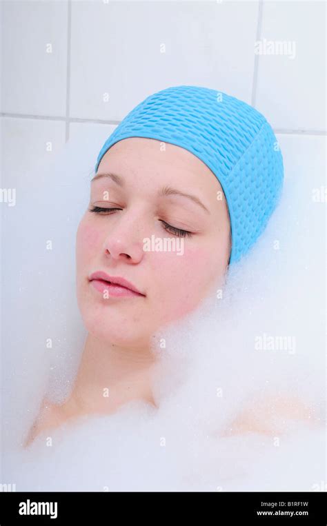 Badekappen Stockfotos Und Bilder Kaufen Alamy