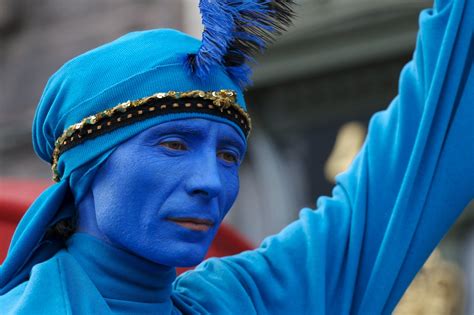 Blue Man Makeup Man Makeup Apply Kiss Makeup