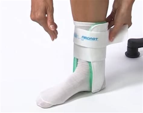 Aircast Air Stirrup Universe Ankle Brace Health And Care