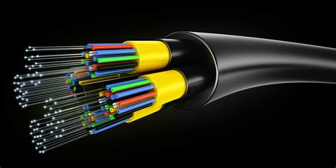Pigtail fiber optic merupakan sepotong kabel yang hanya memiliki satu buah konektor diujungnya, pigtail akan disambungkan dengan kabel fiber yang belum memiliki konektor. Cáp quang và những điều có thể bạn chưa biết - Viễn Thông Xanh