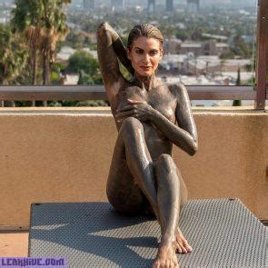 Sexy Rachel Mccord Topless In Mud Photo Shooting Fuckble
